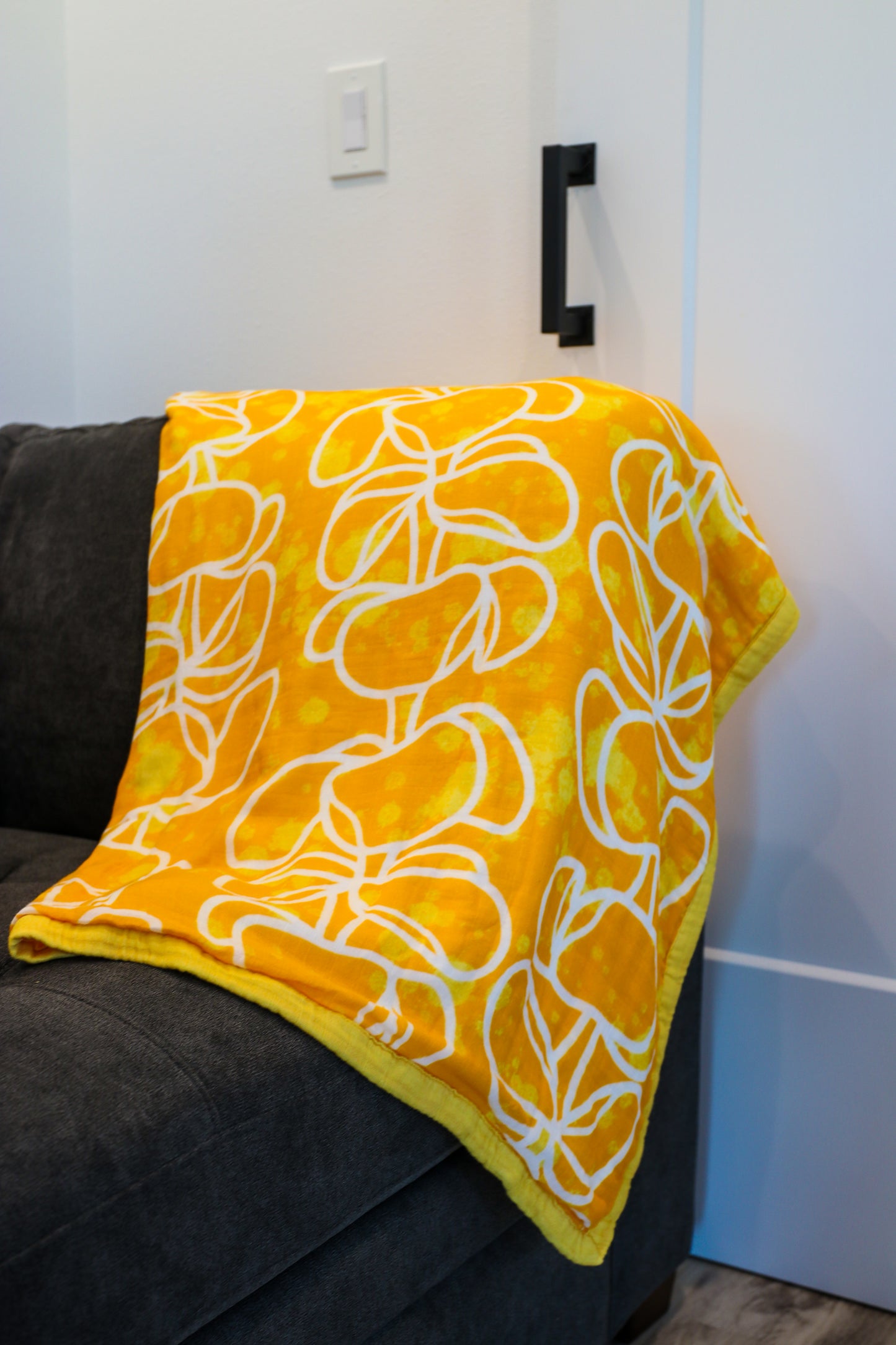 My Lovely Lei: Lilikoi, Quilt