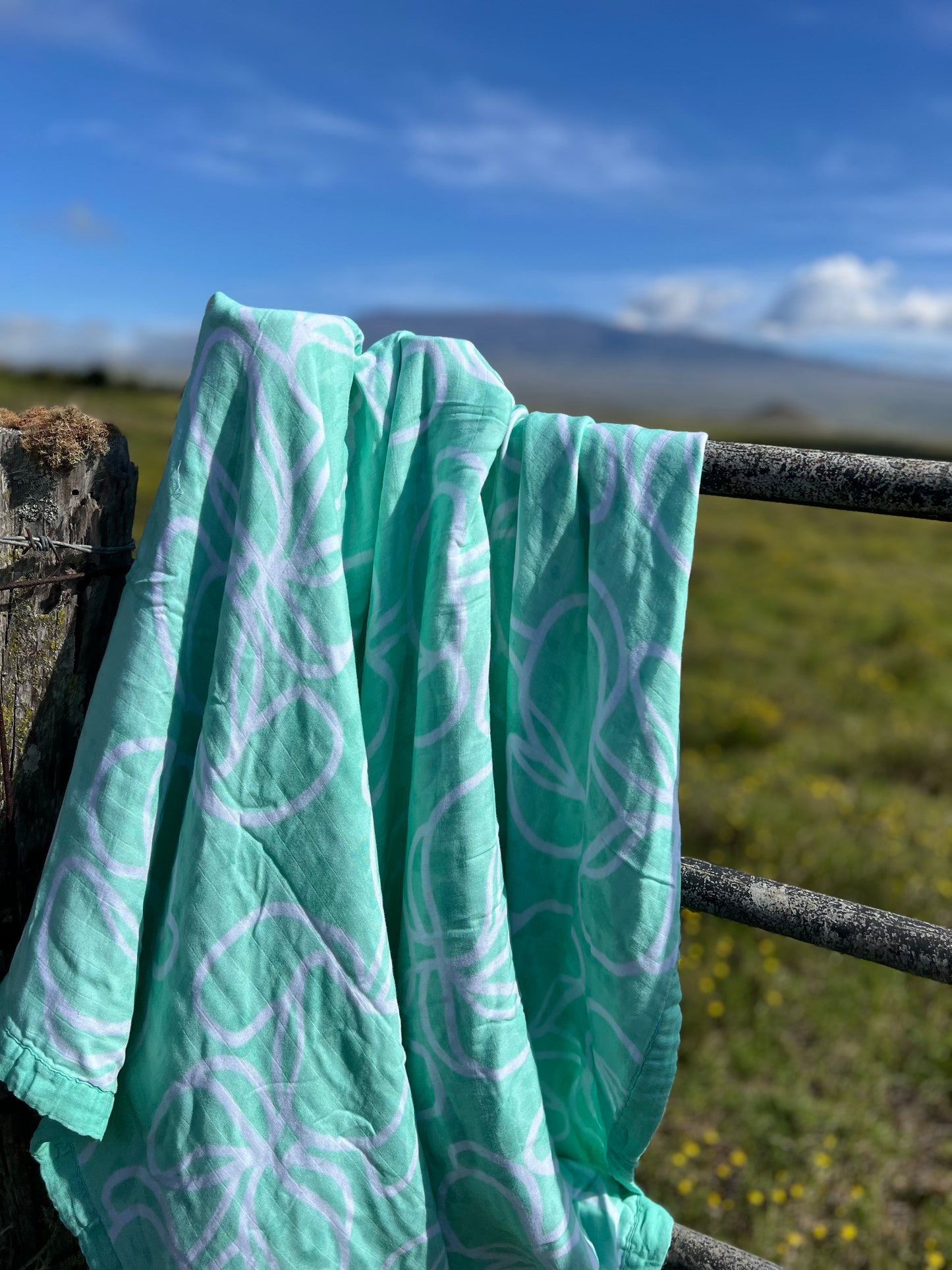 My Lovely Lei: Mint, Quilt